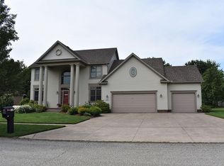 528 Donna Dr, Erie, PA