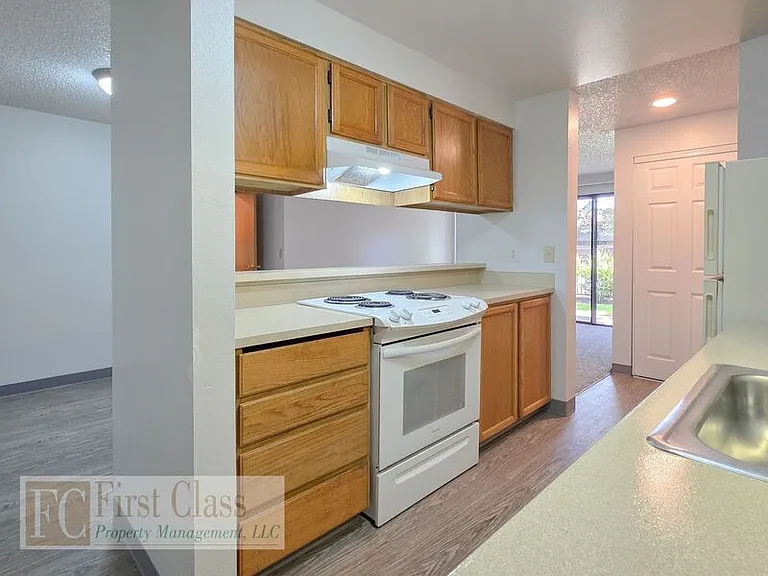4860 SW Murray Blvd — Photo 6