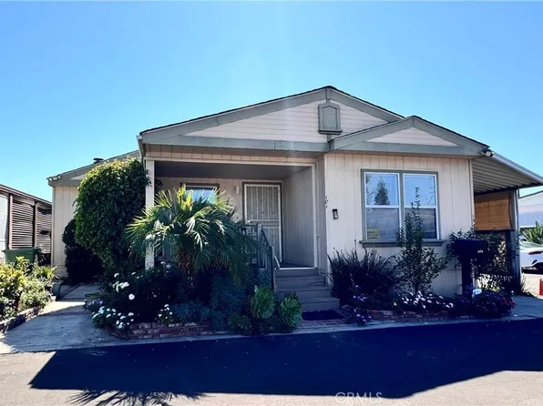 15440 Los Olivos St #101, Mission Hills, CA 91345