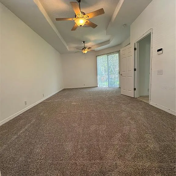 2204 Elizabeth Way — Photo 6
