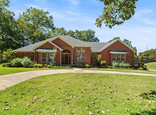 6616 Lakeridge Dr, Texarkana, TX 75503