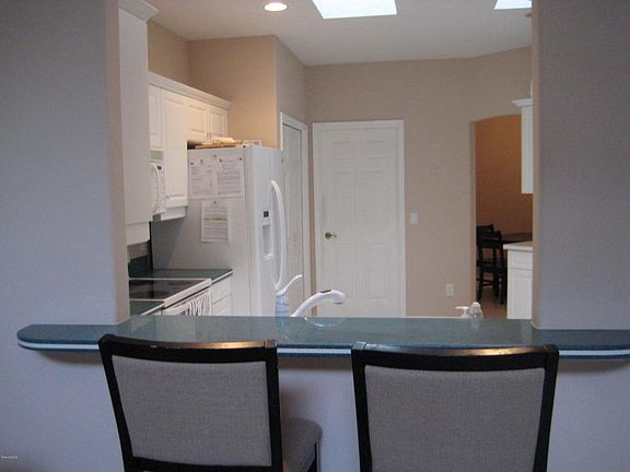3rd image of 163 Aquarina Blvd