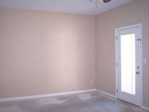 4th image of 2823 Creek Bottom Ct