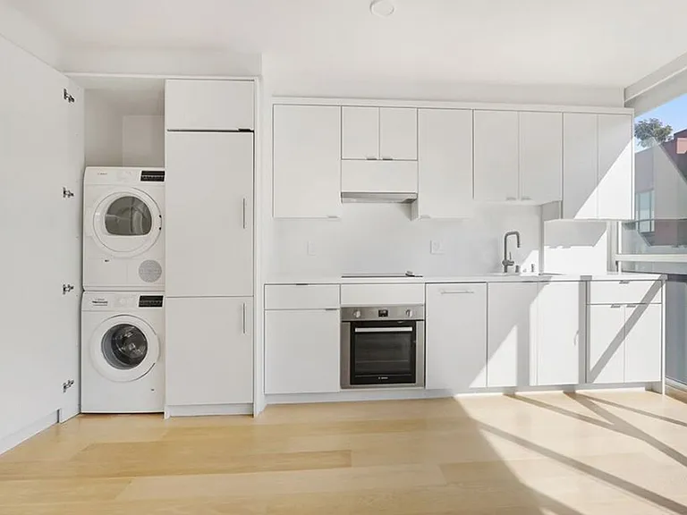 570 Jessie St #1212R — Photo 10