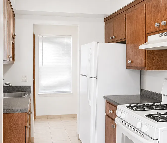 1838 Hayes St NE — Photo 11