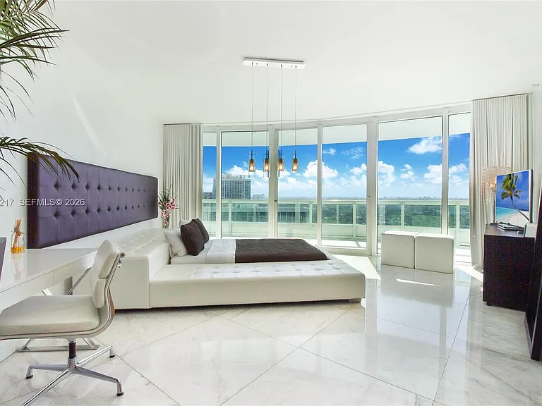 1643 Brickell Ave #2902 — Photo 23
