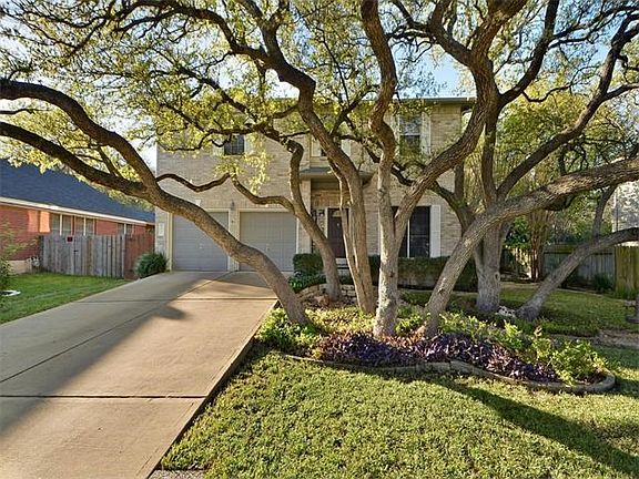 2nd image of 9603 Woodvale Dr