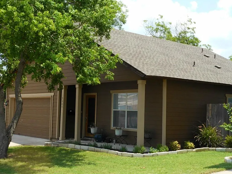 5404 Helen St — Photo 2