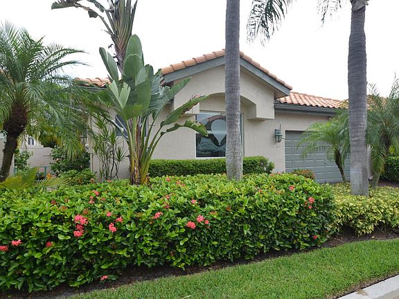 Home For Sale In Broken Sound Country Club