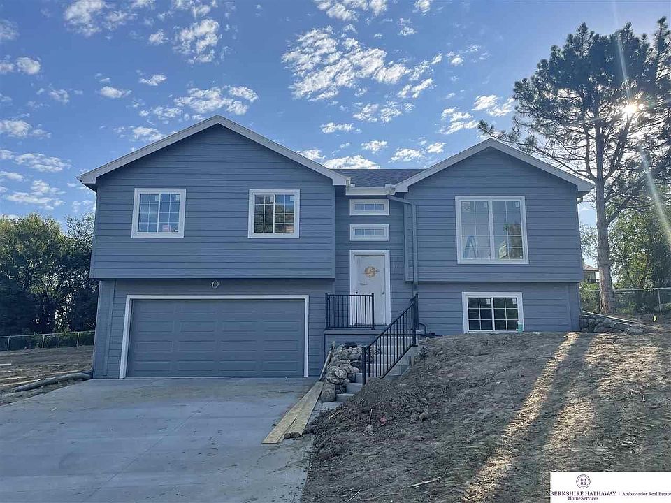1st image of 4019 N 212th St