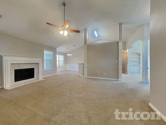 2nd image of 20 Tabitha Ct