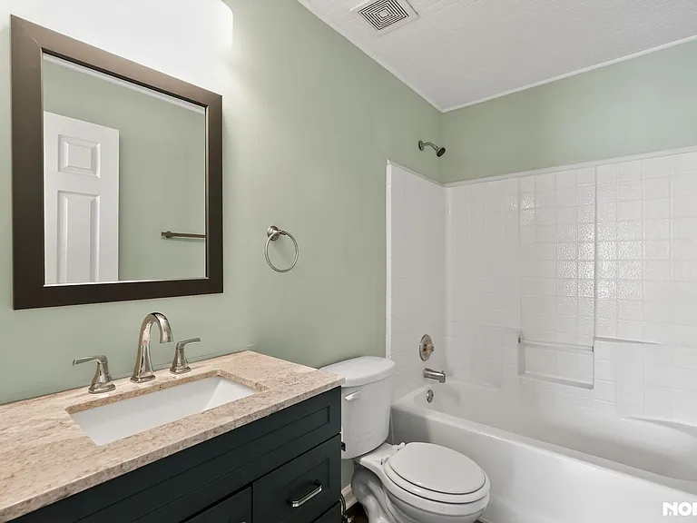 38 Princeton Glen Ct — Photo 22