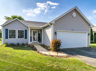 2441 Fox Dr, Aurora, IL 60506