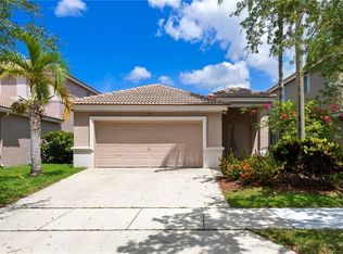 479 Silver Palm Way, Fort Lauderdale, FL 33327