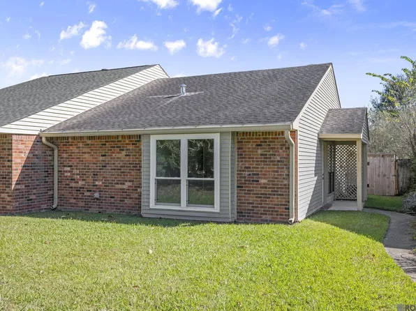 5134 W Hunters Chapel Ct, Baton Rouge, LA 70817