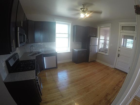 3rd image of 3068 N Davlin Ct APT 3