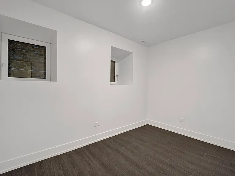 1814 S Throop St #1F — Photo 19