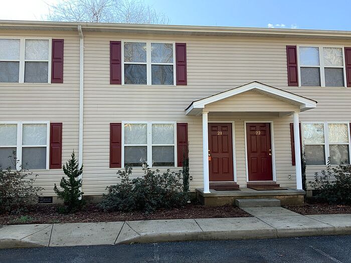 1st image of 1520 N Main Ave APT 21