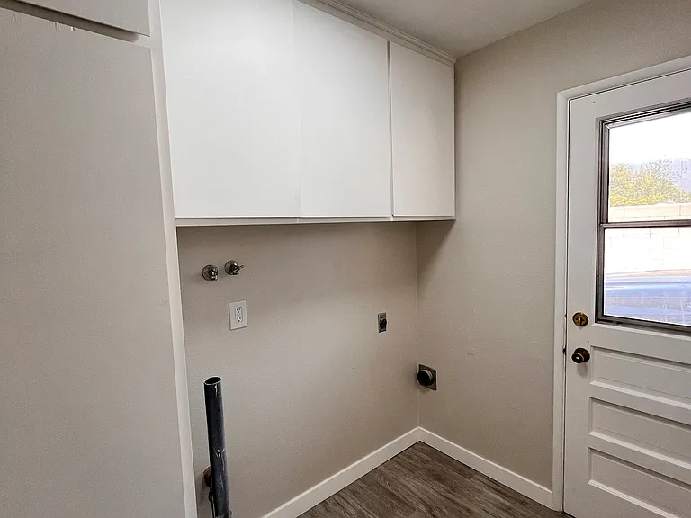 2640 N D St #2 — Photo 6