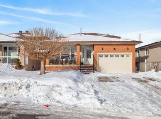 42 Lasila Ct, Hamilton, ON L9C 7B6