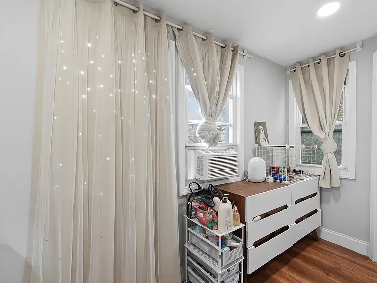 17 Troy St #2 — Photo 15