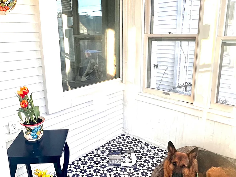 354 E Montana St — Photo 13