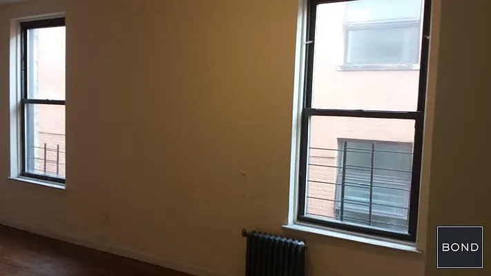 Rented by Bond New York | media 8