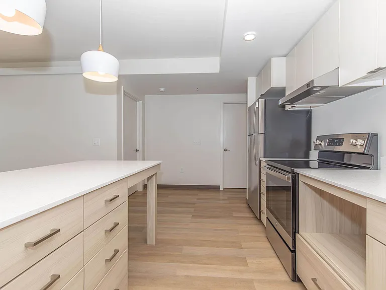 Beacon Pacific Village Apartments — Photo 53