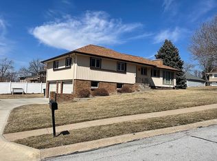 11506 Roanoke Blvd, Omaha, NE 68164