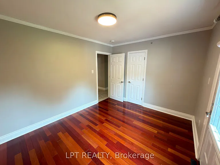 20 Gregory St — Photo 11