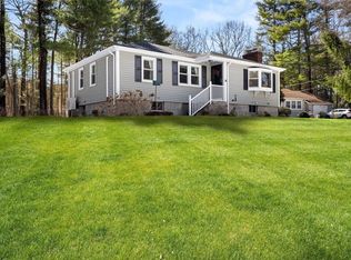 6 Cross St, Foxboro, MA 02035
