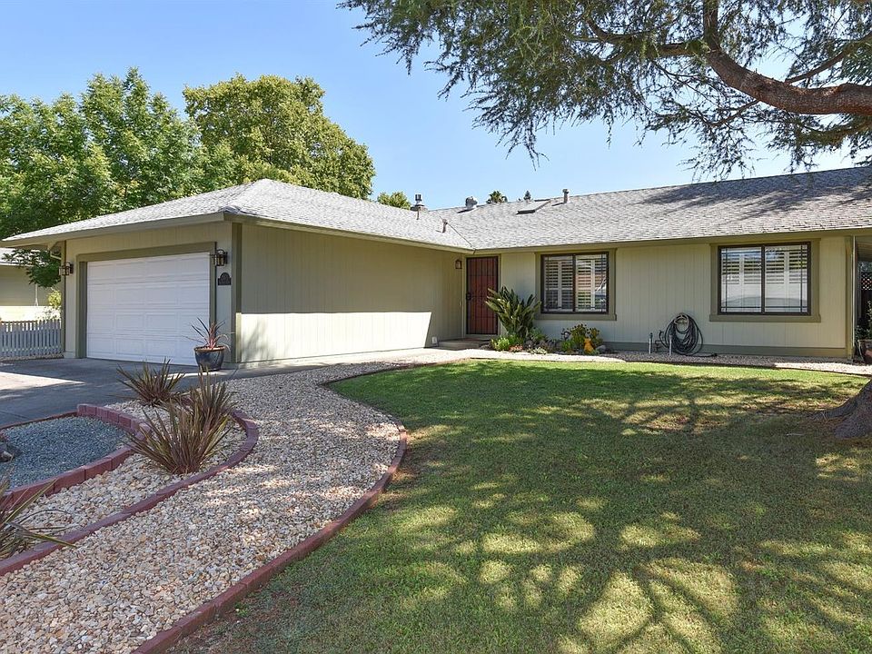 1st image of 17895 San Jacinto Dr