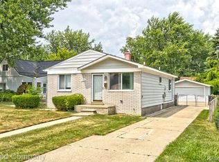 19143 Colorado St, Roseville, MI 48066