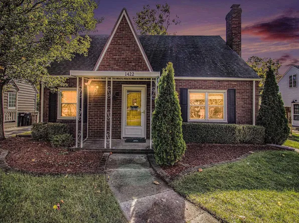 1422 McKinley Ave, South Bend, IN 46617