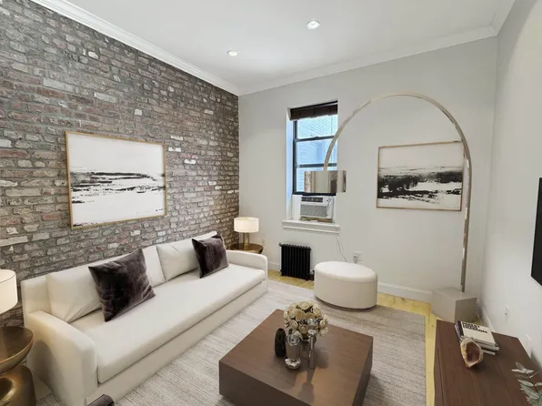 946 Bushwick Avenue image 1 of 18