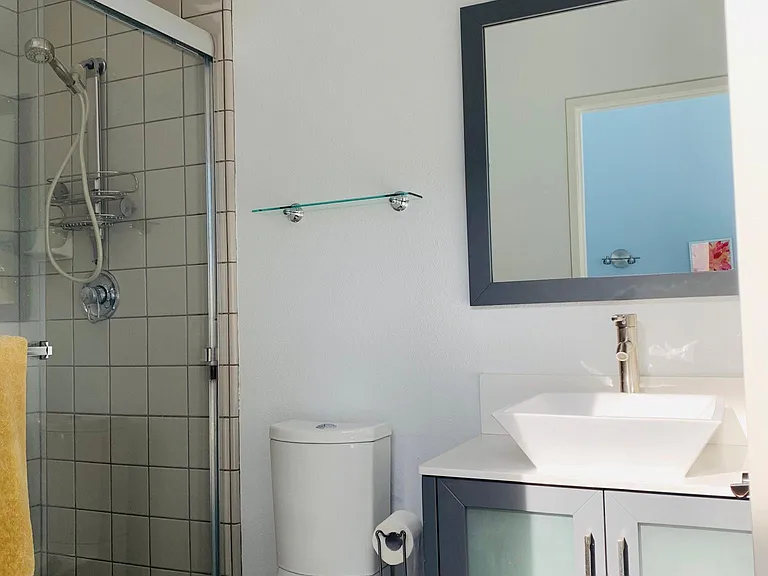 4807 Beck Ave #15 — Photo 8