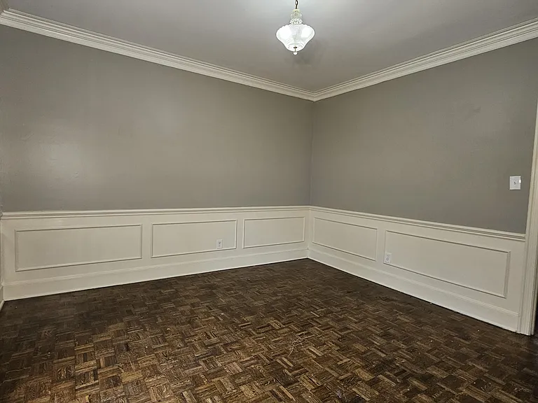 253 Rhonda Cir E — Photo 11