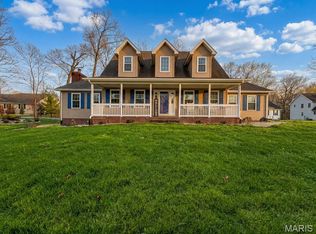 6411 Northbrook Dr, Waterloo, IL 62298