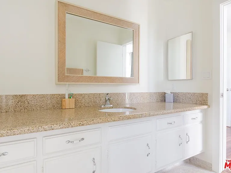 5625 Windsor Way #203 — Photo 17