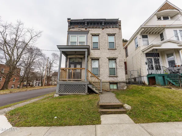 2220 12th St, Troy, NY 12180