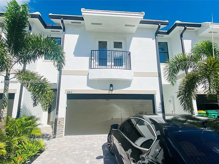 4433 N Aqua Bella Ln #4433 — Photo 1