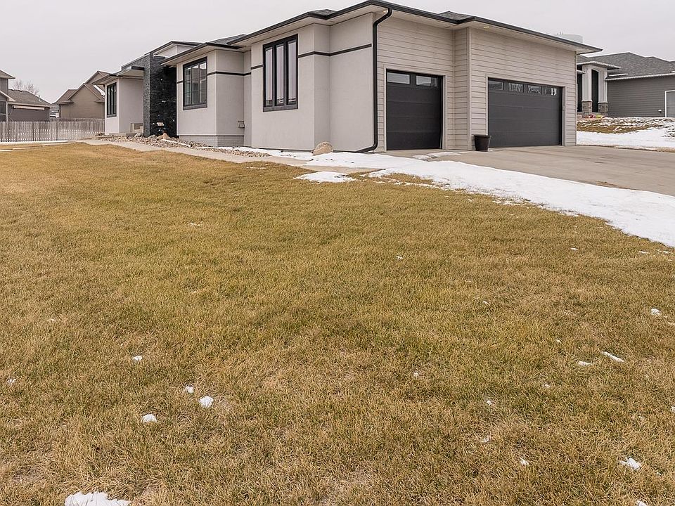 2608 W Timber Oak Trl, Sioux Falls, SD 57108 Zillow
