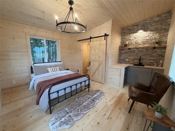 54 Sunset Dr, Kalispell, MT 59901