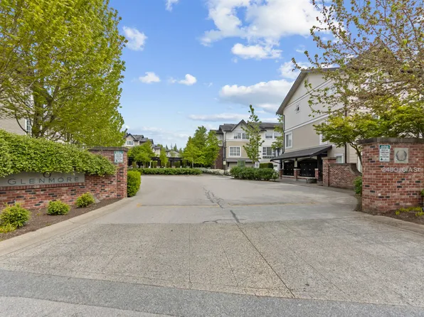 2450 161a St #23, Surrey, BC V3Z 8K4