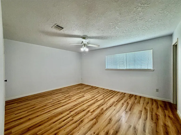 7214 Crownwest St #7214 — Photo 11