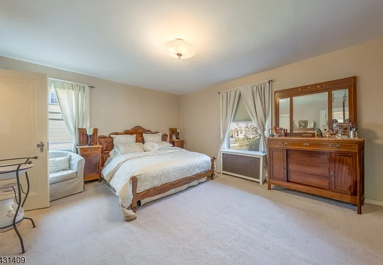 366 Gregory Ave — Photo 20