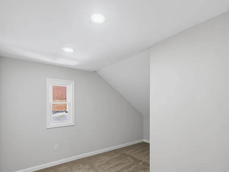 837 Virginia Ave — Photo 24