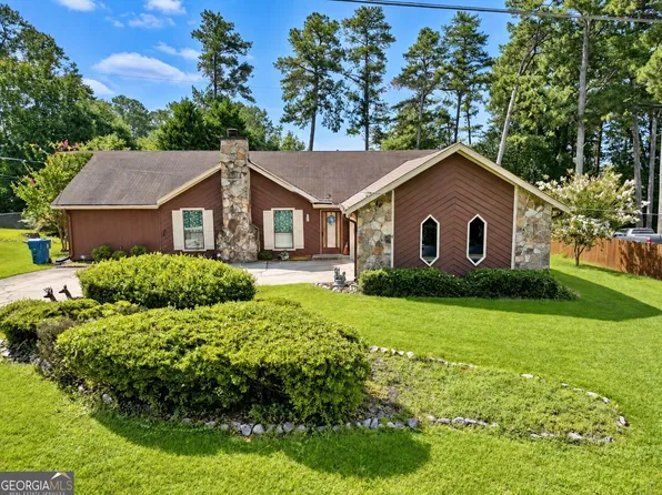 1166 Lakeridge Ct, Grayson, GA 30017