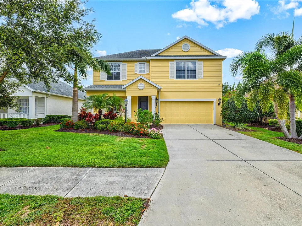 11758 Forest Park Cir