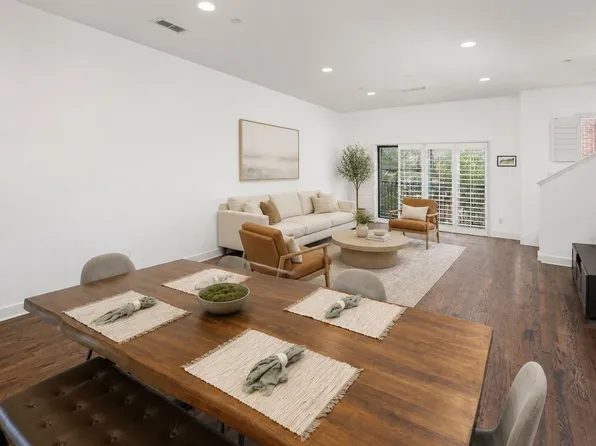2411 N Hall St APT 38, Dallas, TX 75204